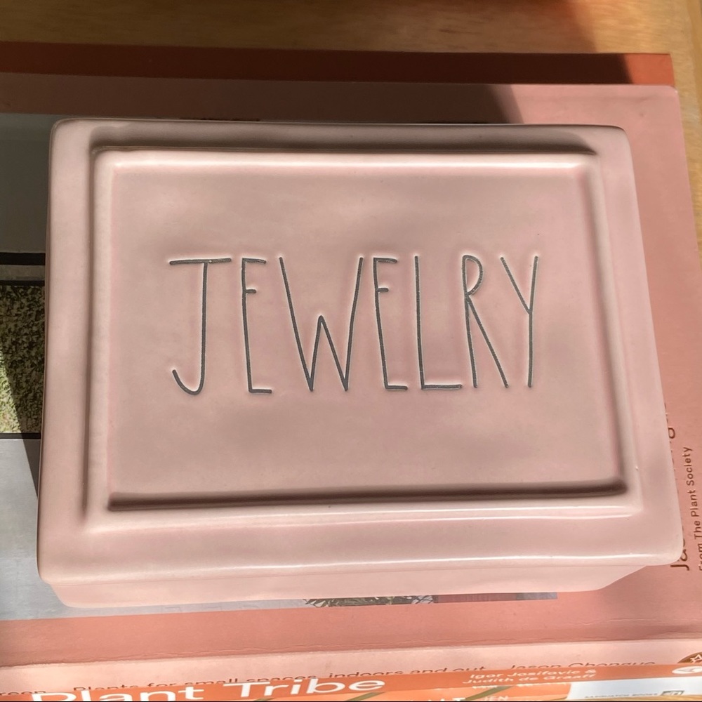 Pink Ceramic Jewelry Trinket Box - Picture 7 of 8